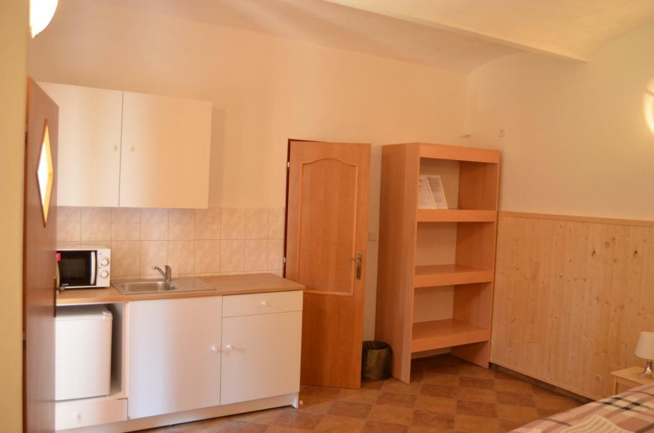 Ubytovani U Tajcu Dolni Berkovice エクステリア 写真
