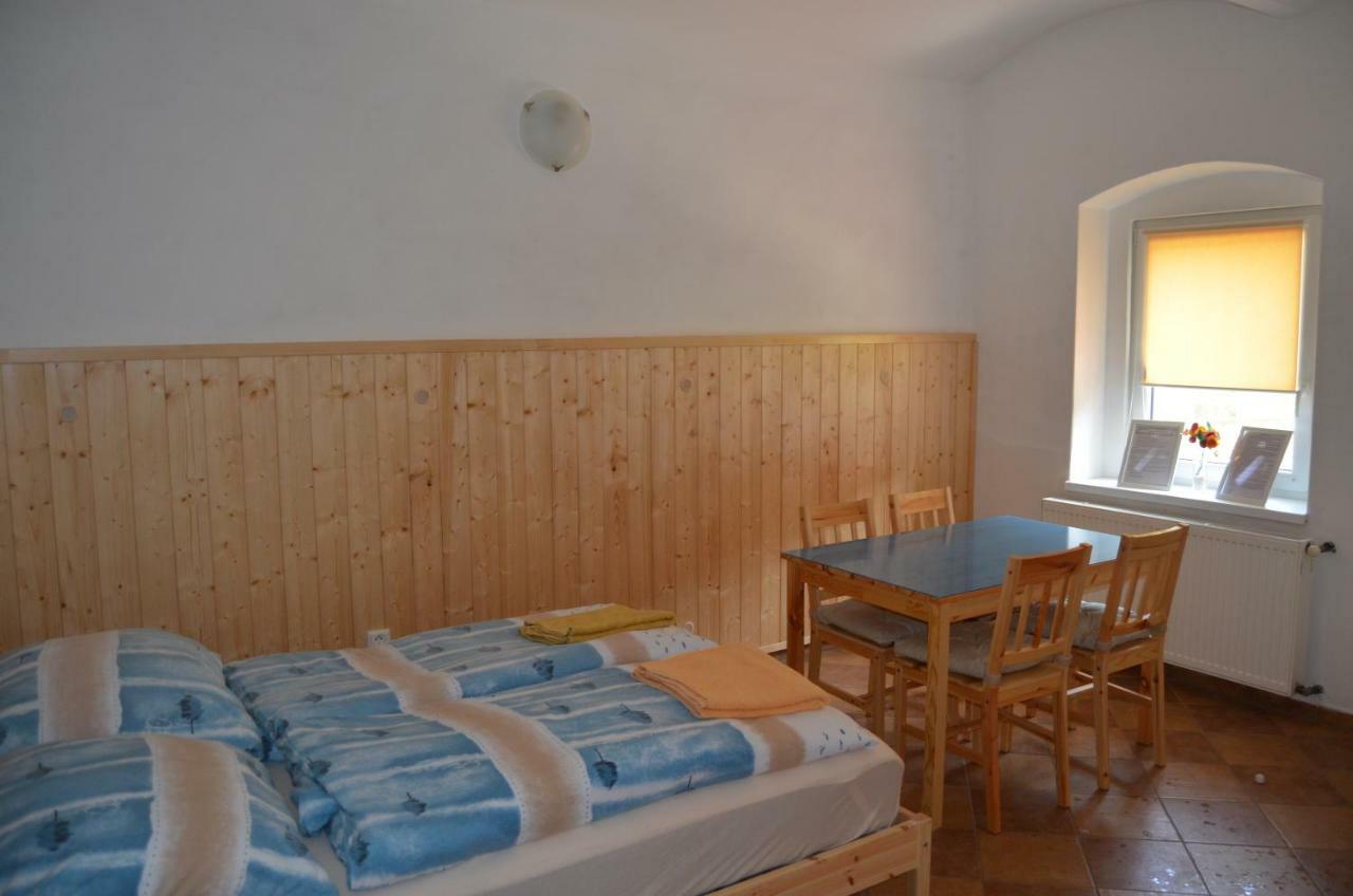 Ubytovani U Tajcu Dolni Berkovice エクステリア 写真